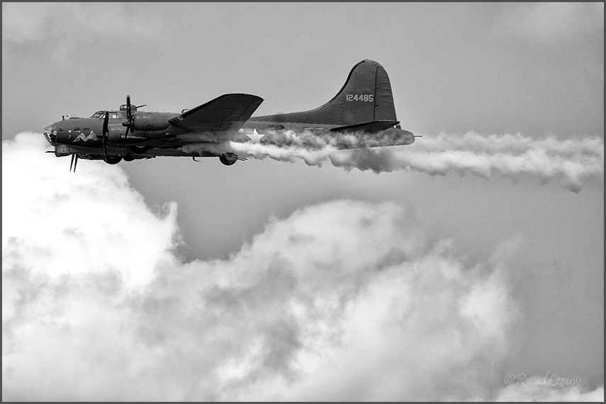 Headcorn Aerodrome 2025 _ Aero Legends air show
